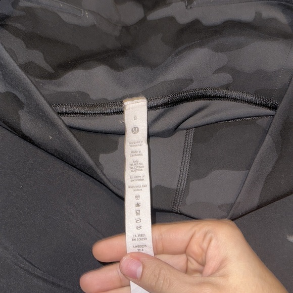 Excellent Condition: sz 8 Lululemon Instill high-rise tight 25” - Picture 3 of 4